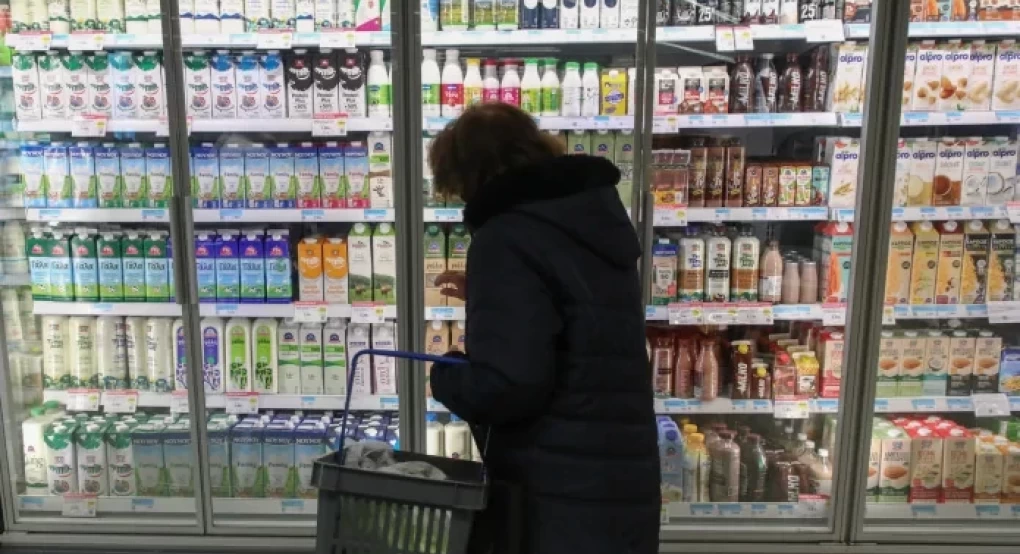 Βόλος: Μητέρα έκλεβε γάλατα για να ταΐσει το μωρό της Βόλος: Μητέρα έκλεβε γάλατα για να ταΐσει το μωρό της