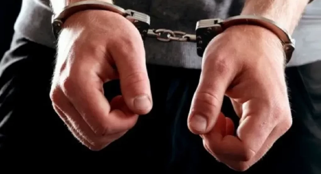 Σύλληψη για κλοπή Σύλληψη για κλοπή