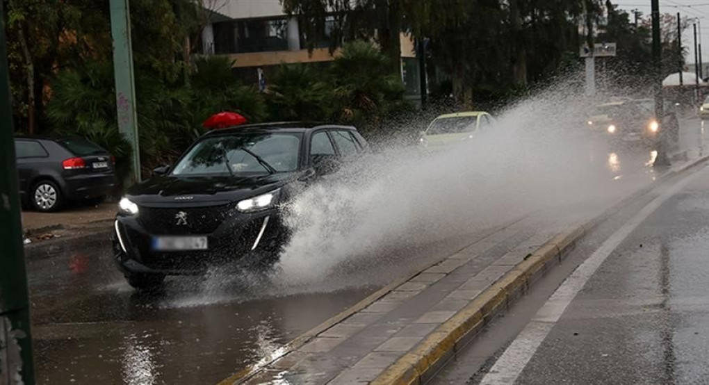Καιρός: Ρεκόρ βροχόπτωσης τον Μάιο Καιρός: Ρεκόρ βροχόπτωσης τον Μάιο