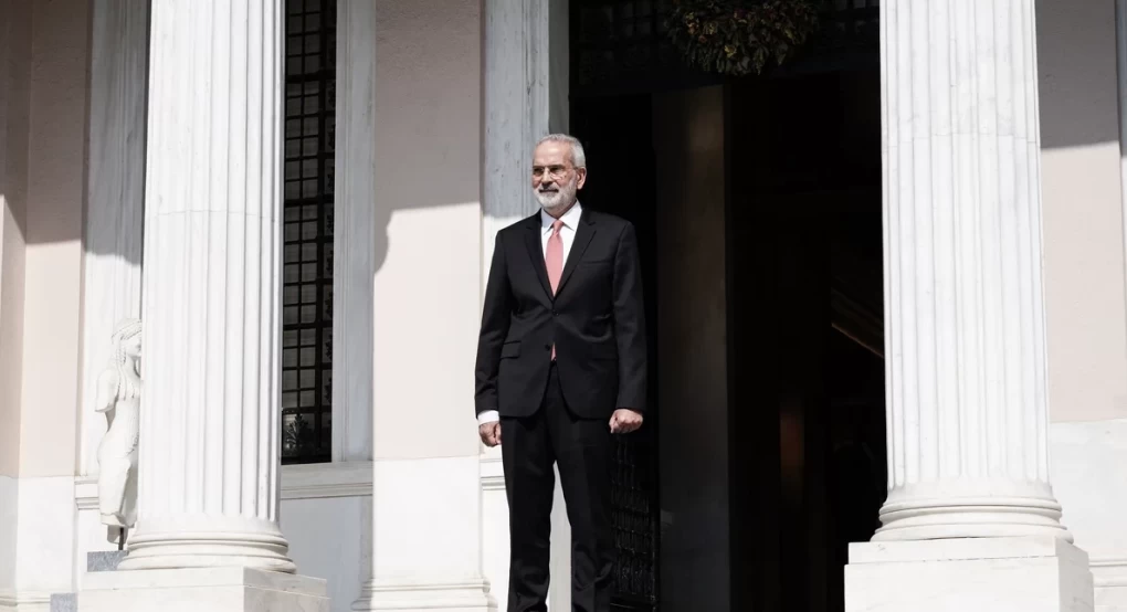 Ορκίζεται στις 12:00 η υπηρεσιακή κυβέρνηση -Όλοι οι νέοι υπουργοί για έναν μήνα Ορκίζεται στις 12:00 η υπηρεσιακή κυβέρνηση -Όλοι οι νέοι υπουργοί για έναν μήνα