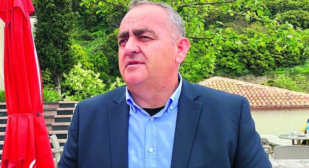 Φρέντι Μπελέρης: «Παρατείνουν την προφυλάκιση για να χάσει τον δήμο Χειμάρρας» Φρέντι Μπελέρης: «Παρατείνουν την προφυλάκιση για να χάσει τον δήμο Χειμάρρας»
