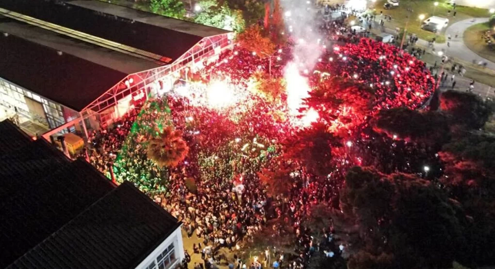 Βόλος: 8.000 άτομα σε πάρτι στο Πανεπιστήμιο Θεσσαλίας - Δεκάδες κλήσεις για περιστατικά ακραίας μέθης Βόλος: 8.000 άτομα σε πάρτι στο Πανεπιστήμιο Θεσσαλίας - Δεκάδες κλήσεις για περιστατικά ακραίας μέθης