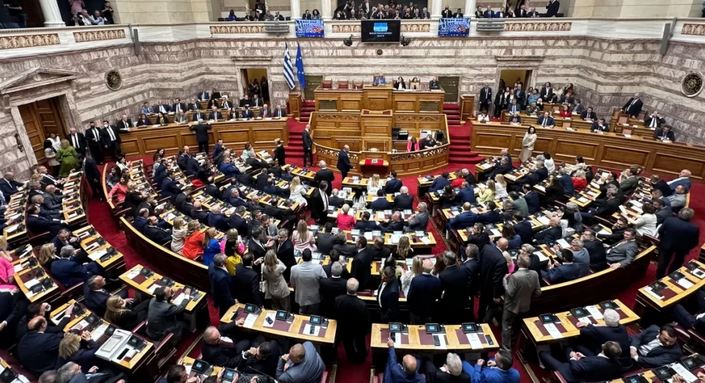 Βουλή: Εκλέγεται το νέο προεδρείο, παραμένει πρόεδρος ο Κώστας Τασούλας Βουλή: Εκλέγεται το νέο προεδρείο, παραμένει πρόεδρος ο Κώστας Τασούλας