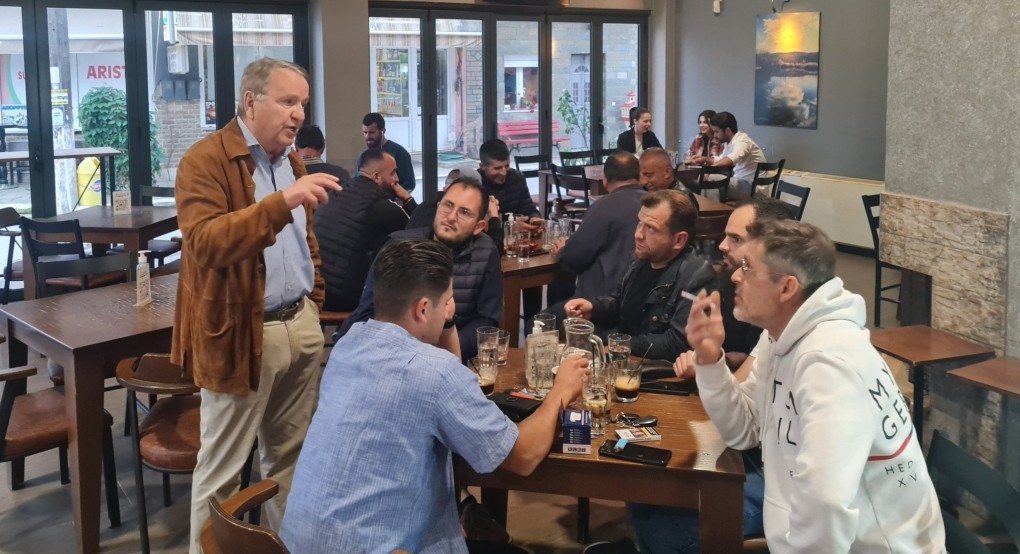 Επίσκεψη Καρασμάνη στην Ανατολική Αλμωπία Επίσκεψη Καρασμάνη στην Ανατολική Αλμωπία