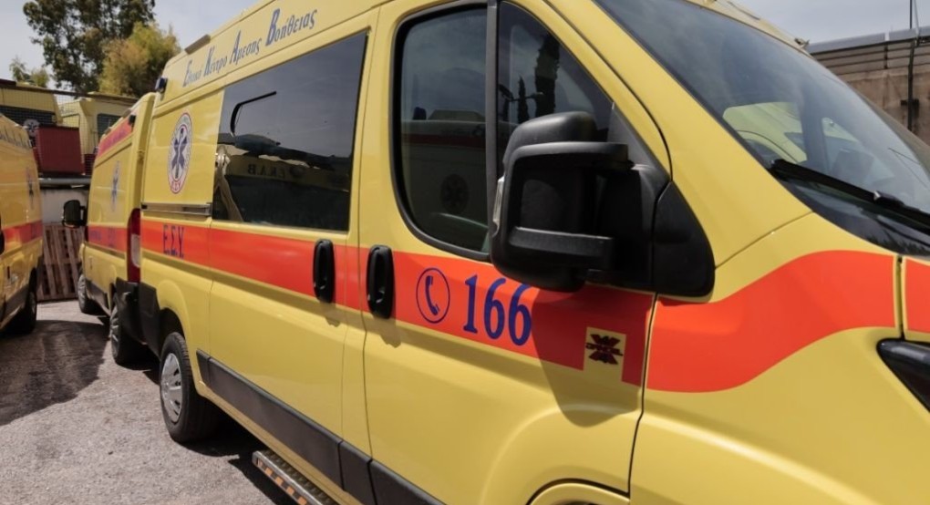 Κρήτη: 36χρονος ξεψύχησε έξω από το σπίτι του - Άγνωστα τα αίτια του θανάτου Κρήτη: 36χρονος ξεψύχησε έξω από το σπίτι του - Άγνωστα τα αίτια του θανάτου