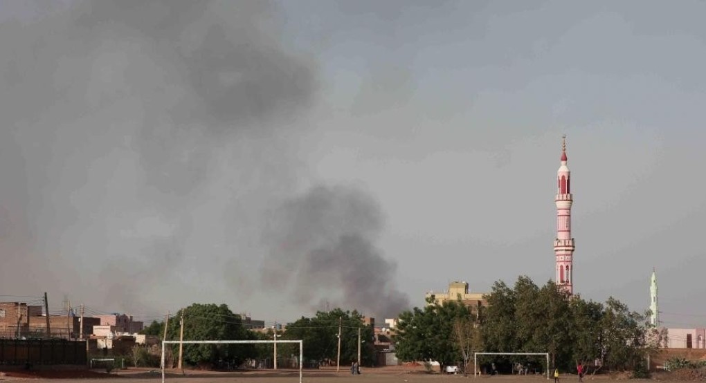 Σουδάν: Στο επίκεντρο του αιματοκυλίσματος οι αποθήκες όπλων και καυσίμων