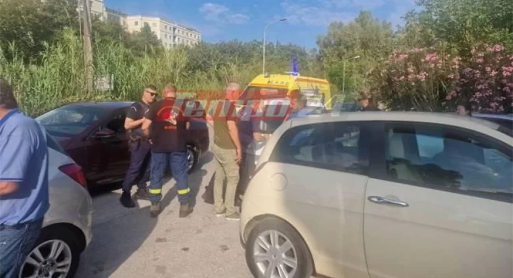 Συναγερμός για παιδί μέσα σε κλειδωμένο αυτοκίνητο στην Πάτρα Συναγερμός για παιδί μέσα σε κλειδωμένο αυτοκίνητο στην Πάτρα