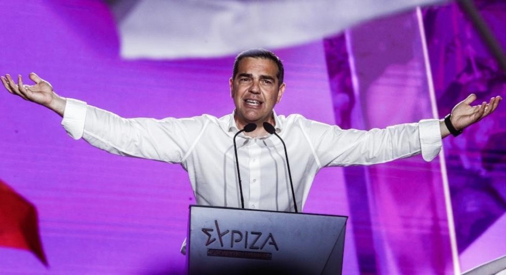 Live από το Σύνταγμα η κεντρική προεκλογική ομιλία του Αλ. Τσίπρα Live από το Σύνταγμα η κεντρική προεκλογική ομιλία του Αλ. Τσίπρα