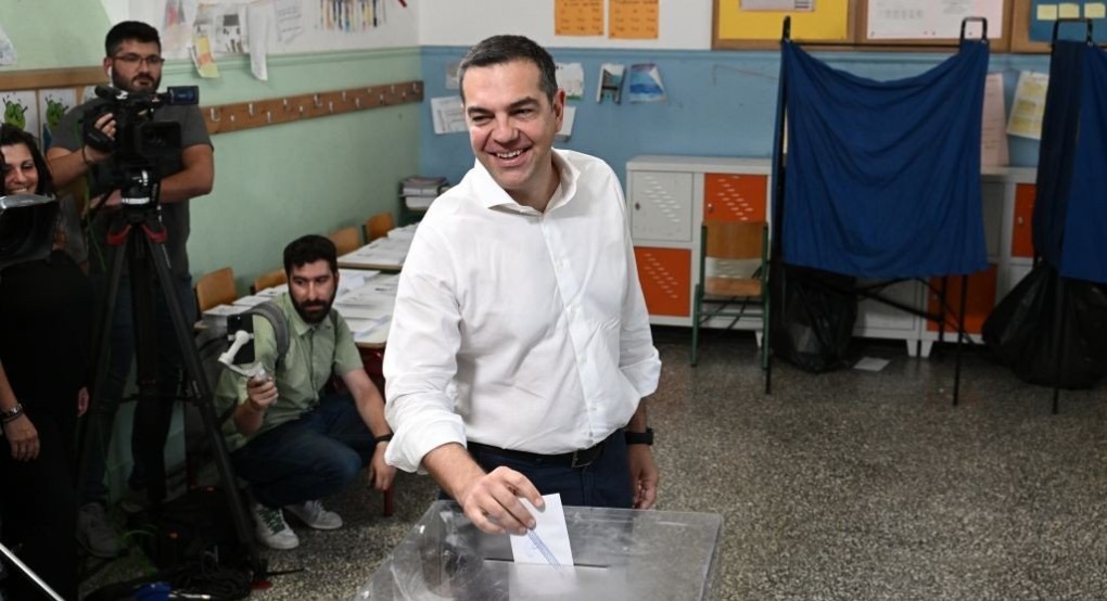 «Ο ΣΥΡΙΖΑ είναι η μόνη δύναμη που μπορεί να στηρίξει τις ανάγκες της κοινωνίας» είπε ο Αλέξης Τσίπρας «Ο ΣΥΡΙΖΑ είναι η μόνη δύναμη που μπορεί να στηρίξει τις ανάγκες της κοινωνίας» είπε ο Αλέξης Τσίπρας