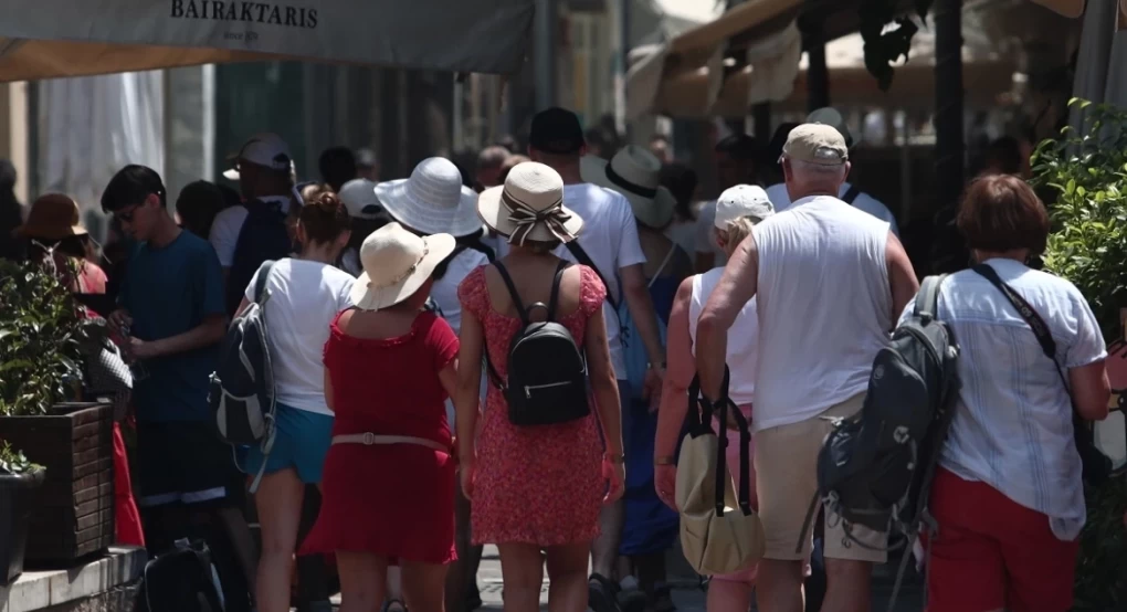 Κορωνοϊός: 16 θάνατοι και 17 διασωληνωμένοι την προηγούμενη εβδομάδα, ανακοίνωσε ο ΕΟΔΥ