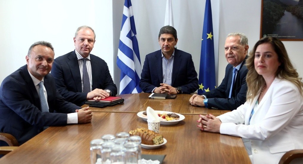 Επίσκεψη του ΥπΑΑΤ, Λευτέρη Αυγενάκη στον ΕΛΓΟ-ΔΗΜΗΤΡΑ Επίσκεψη του ΥπΑΑΤ, Λευτέρη Αυγενάκη στον ΕΛΓΟ-ΔΗΜΗΤΡΑ