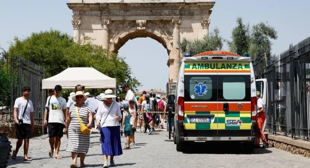 Κατάσταση ύψιστης επιφυλακής σε Ιταλία και Γαλλία λόγω καύσωνα Κατάσταση ύψιστης επιφυλακής σε Ιταλία και Γαλλία λόγω καύσωνα
