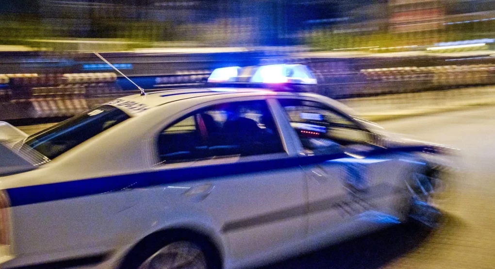 Κερατέα: Νύχτα τρόμου για ηλικιωμένο ζευγάρι -Τους έδεσαν και τους απειλούσαν με όπλο για να τους ληστέψουν Κερατέα: Νύχτα τρόμου για ηλικιωμένο ζευγάρι -Τους έδεσαν και τους απειλούσαν με όπλο για να τους ληστέψουν