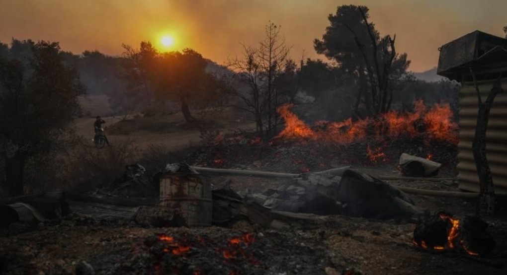 Εντολή εκκένωσης στον Απόλλωνα Ρόδου Εντολή εκκένωσης στον Απόλλωνα Ρόδου
