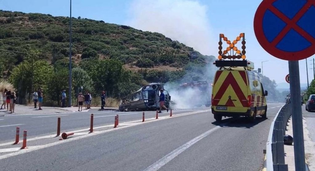Από τροχόσπιτο εξαπλώθηκε η φωτιά στα Τέμπη Από τροχόσπιτο εξαπλώθηκε η φωτιά στα Τέμπη