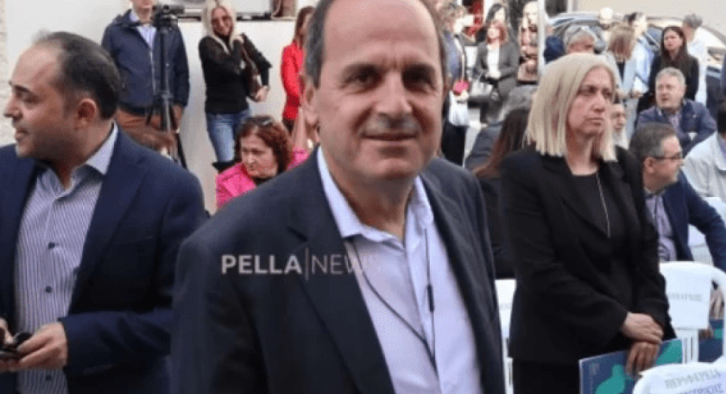 Απάντηση της παράταξης "Πέλλα, μαζί συνεχίζουμε": "Αποχωρήσατε για να μην ψηφίσετε την αξιοποίηση των Στρατοπέδων" Απάντηση της παράταξης "Πέλλα, μαζί συνεχίζουμε": "Αποχωρήσατε για να μην ψηφίσετε την αξιοποίηση των Στρατοπέδων"