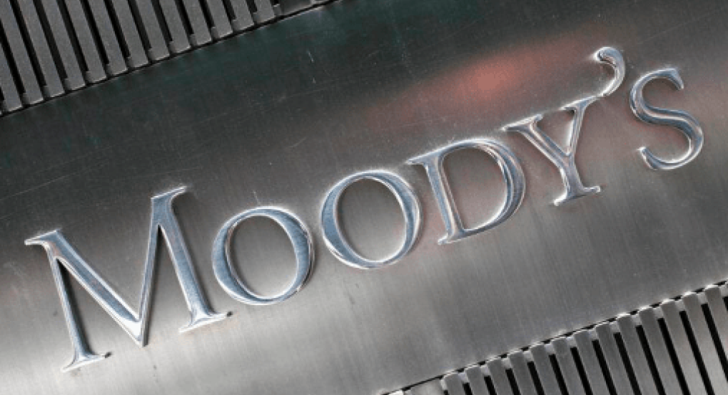 Νέο «χτύπημα» Moody’s στις ΗΠΑ: Υποβάθμισε το αξιόχρεο δέκα τραπεζών