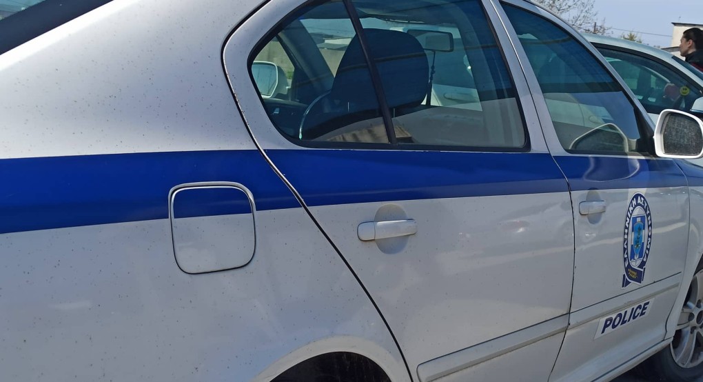 Χαλκιδική: Συνελήφθη..."καναρίνι" με κάνναβη και σπόρους Χαλκιδική: Συνελήφθη..."καναρίνι" με κάνναβη και σπόρους