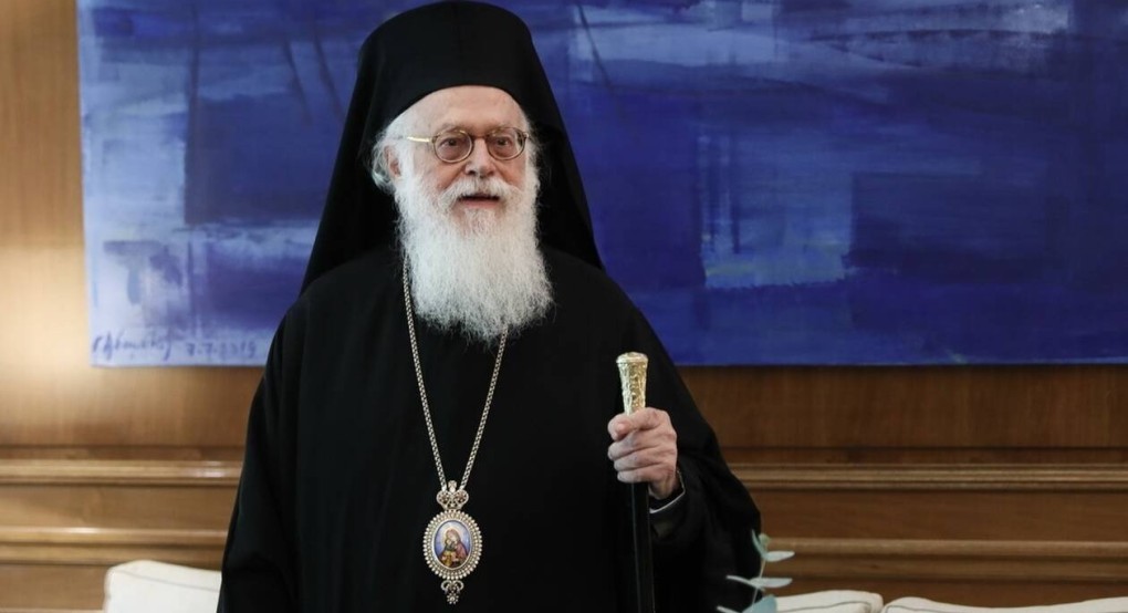 Ο Αλβανίας Αναστάσιος στο πλευρό του Τούλτσιν Ιωνάθαν