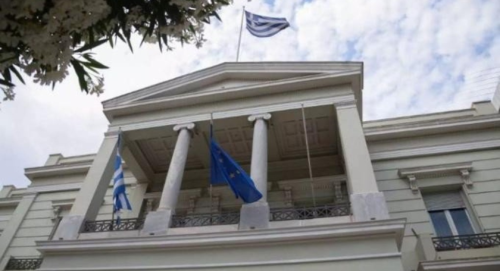 Σκληρή απάντηση της Αθήνας στον πρόεδρο της Κροατίας για τους χούλιγκαν