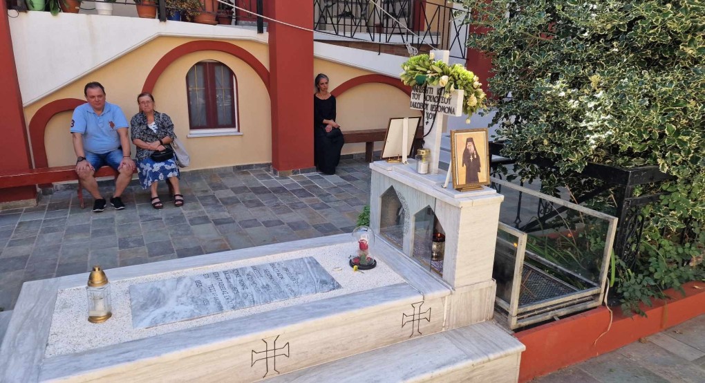 Γιορτάζει ο Άγιος Ιάκωβος Τσαλίκης Γιορτάζει ο Άγιος Ιάκωβος Τσαλίκης