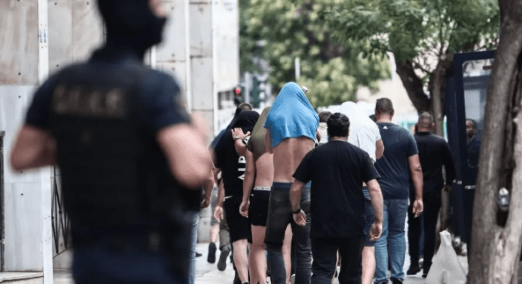 Στη φυλακή και οι 105 κατηγορούμενοι Στη φυλακή και οι 105 κατηγορούμενοι