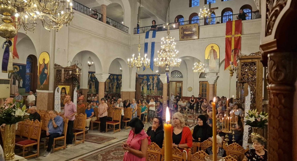 Σκύδρα: Χωρίς πολιτικούς ο επιτάφιος της Παναγίας Σκύδρα: Χωρίς πολιτικούς ο επιτάφιος της Παναγίας