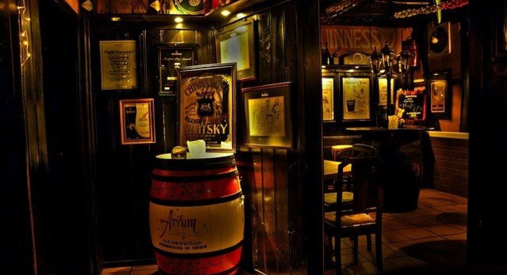 Τι «σκοτώνει» τις βρετανικές παμπ Τι «σκοτώνει» τις βρετανικές παμπ