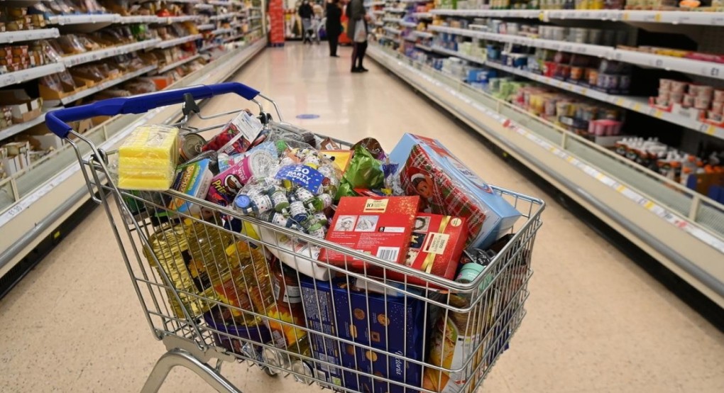 Market Pass: Πότε ανοίγει η πλατφόρμα για αιτήσεις – Αναλυτικά τα ποσά των δικαιούχων Market Pass: Πότε ανοίγει η πλατφόρμα για αιτήσεις – Αναλυτικά τα ποσά των δικαιούχων