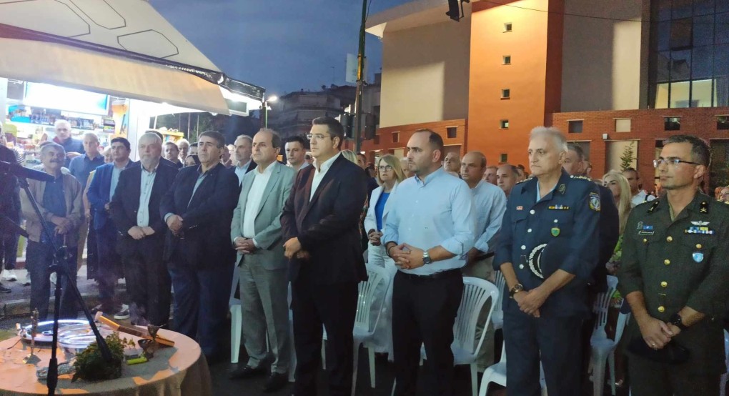 Γιαννιτσά: Η βροχή δεν πτόησε την κορδέλα της Ετήσιας Εμποροπανήγυρης Γιαννιτσά: Η βροχή δεν πτόησε την κορδέλα της Ετήσιας Εμποροπανήγυρης