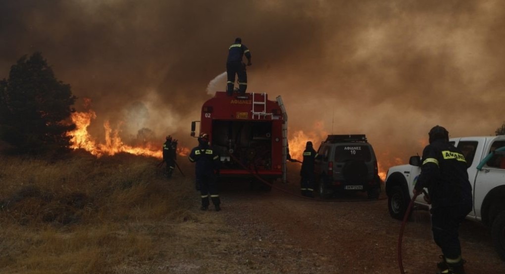 Φωτιά στον Έβρο: Για 12η μέρα καίγεται το δάσος της Δαδιάς - Μάχη με τις αναζωπυρώσεις
