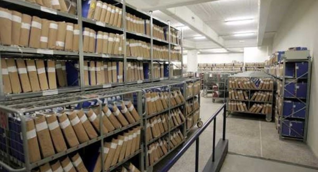 Ξεκινά η ψηφιοποίηση των αρχείων των 390 υποθηκοφυλακείων Ξεκινά η ψηφιοποίηση των αρχείων των 390 υποθηκοφυλακείων
