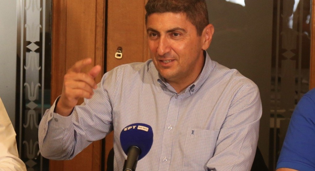 Λευτέρης Αυγενάκης: Τα...έχωσε σε όσους ανεβάζουν τις τιμές - "Θυμίζει τους μαυραγορίτες της Κατοχής" Λευτέρης Αυγενάκης: Τα...έχωσε σε όσους ανεβάζουν τις τιμές - "Θυμίζει τους μαυραγορίτες της Κατοχής"