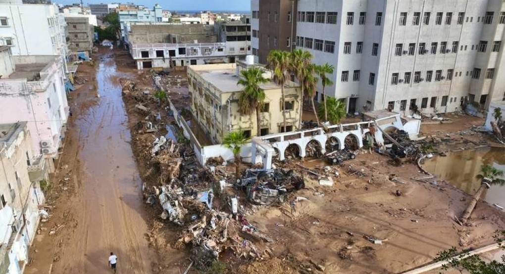 Λιβύη: Τις 20.000 θα φθάσει ο αριθμός των νεκρών από τις πλημμύρες στη Ντέρνα, φοβάται ο δήμαρχος