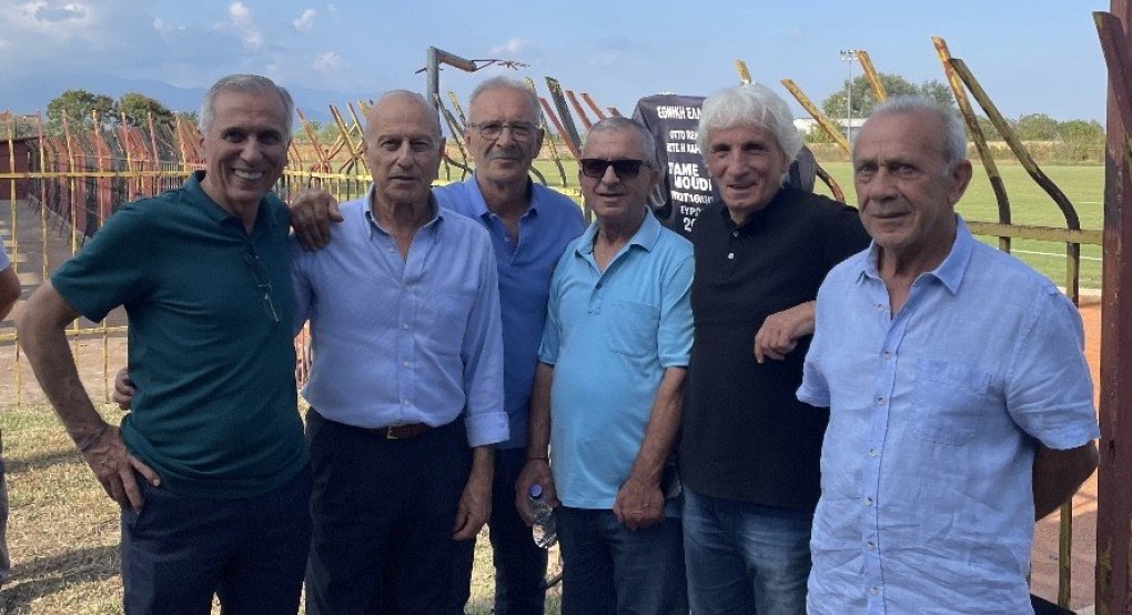 Σε Μελίσσι και Καρύωτισσα ο υπ. Δήμαρχος Πέλλας Στάθης Καστερίδης Σε Μελίσσι και Καρύωτισσα ο υπ. Δήμαρχος Πέλλας Στάθης Καστερίδης