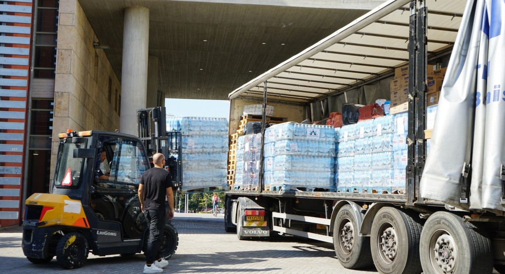 Δήμος Θεσσαλονίκης: Πάνω από 50 τόνοι βοήθειας για τη Θεσσαλία – Αύριο στις πληγείσες περιοχές