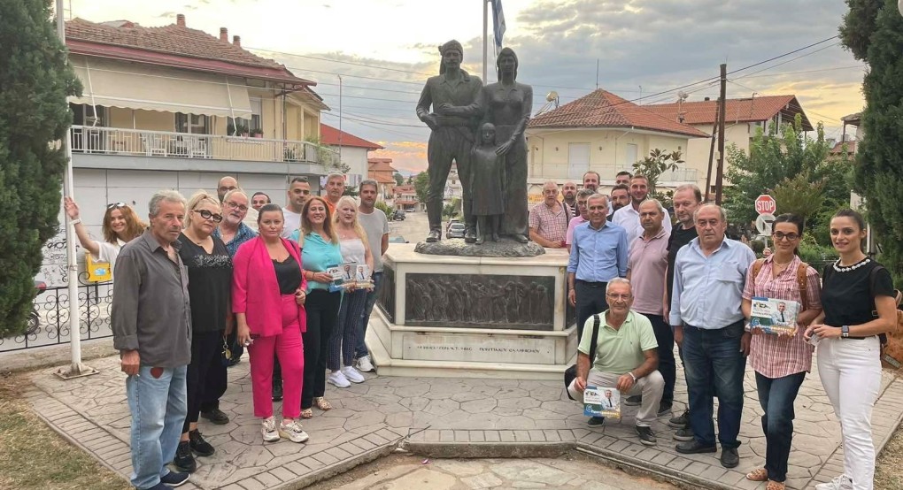 Την περιοχή της Μητροπόλεως και της Νέας Τραπεζούντας στα Γιαννιτσά επισκέφτηκε ο Στάθης Καστερίδης Την περιοχή της Μητροπόλεως και της Νέας Τραπεζούντας στα Γιαννιτσά επισκέφτηκε ο Στάθης Καστερίδης