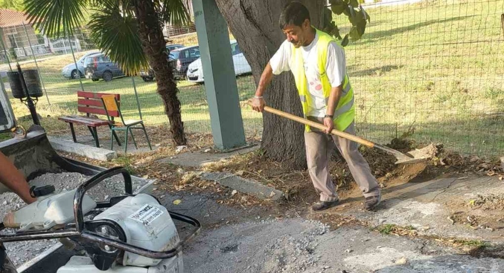 Το ΓΕΛ Σκύδρας ευχαριστεί τους εργαζόμενους Φυσικού Αερίου Το ΓΕΛ Σκύδρας ευχαριστεί τους εργαζόμενους Φυσικού Αερίου