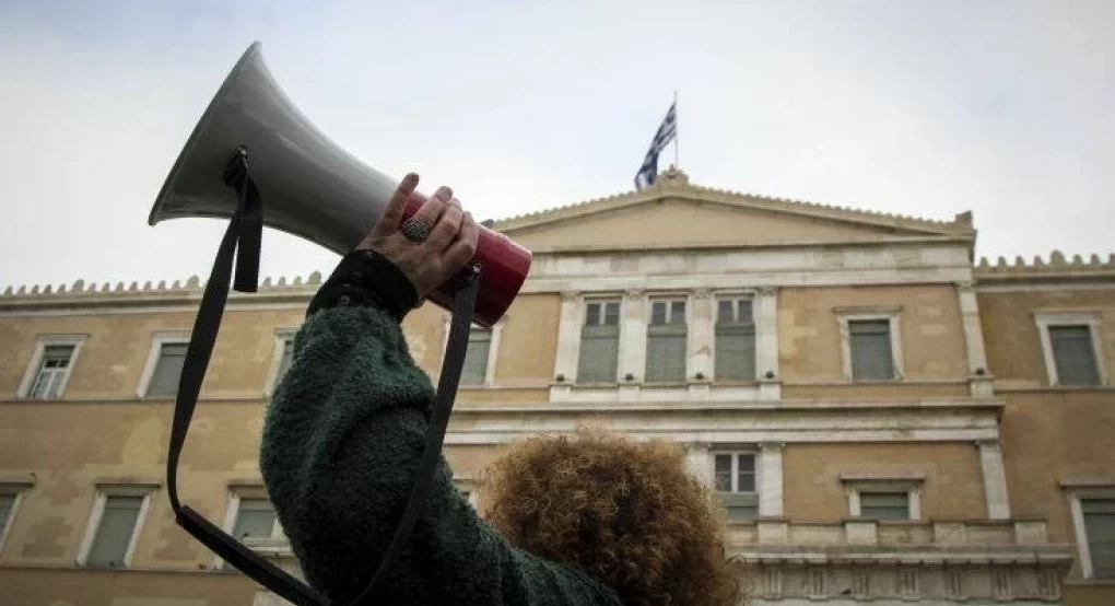 Εικοσιτετράωρη πανελλαδική απεργία στις 21 Σεπτεμβρίου από την ΑΔΕΔΥ Εικοσιτετράωρη πανελλαδική απεργία στις 21 Σεπτεμβρίου από την ΑΔΕΔΥ