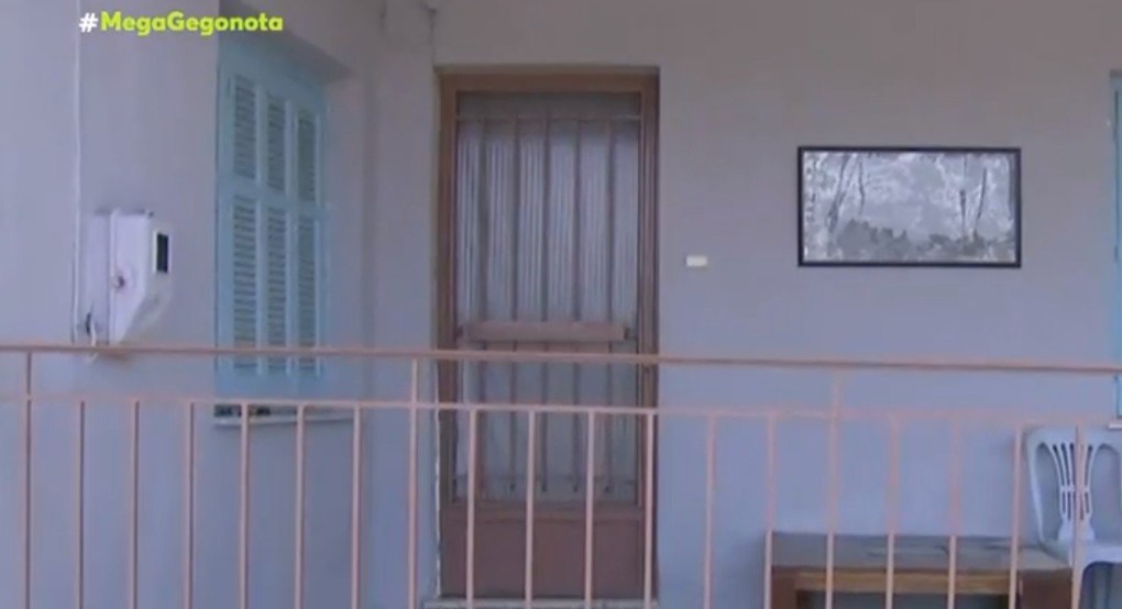 Ενδοοικογενειακή βία στον Βόλο: Αυτό είναι το σπίτι «κολαστήριο» – Αναφορές ότι κακοποιούνταν και το παιδί Ενδοοικογενειακή βία στον Βόλο: Αυτό είναι το σπίτι «κολαστήριο» – Αναφορές ότι κακοποιούνταν και το παιδί