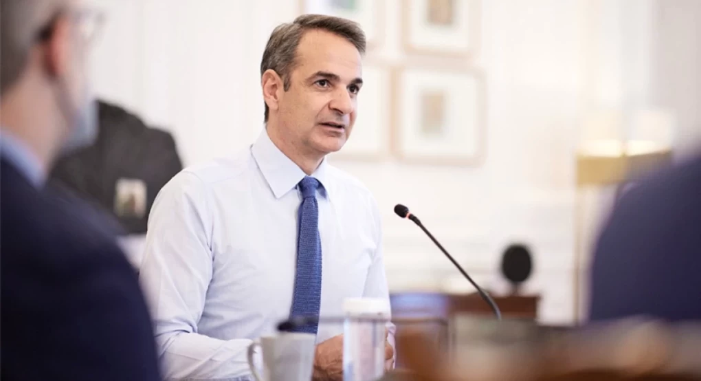 Όσο μειώνεται το χρέος, μεγαλώνει το όφελος για τους πολίτες