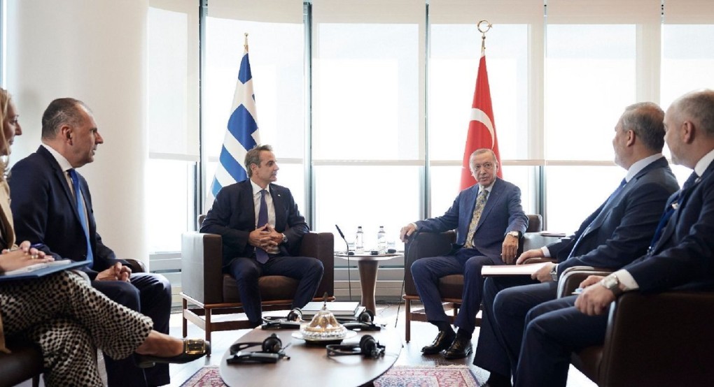Στα σκαριά συμφωνία Ελλάδας-Τουρκίας για το μεταναστευτικό -«Πρέπει να σταματήσουμε να έχουμε βάρκες στο νερό» Στα σκαριά συμφωνία Ελλάδας-Τουρκίας για το μεταναστευτικό -«Πρέπει να σταματήσουμε να έχουμε βάρκες στο νερό»