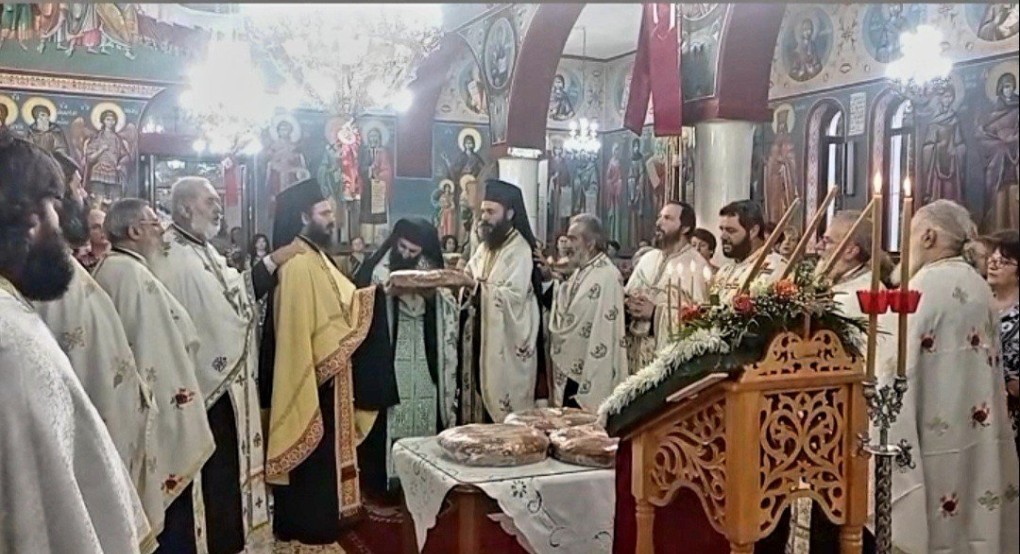 Πανηγυρικός Εσπερινός στον Μεγαπλάτανο Πανηγυρικός Εσπερινός στον Μεγαπλάτανο