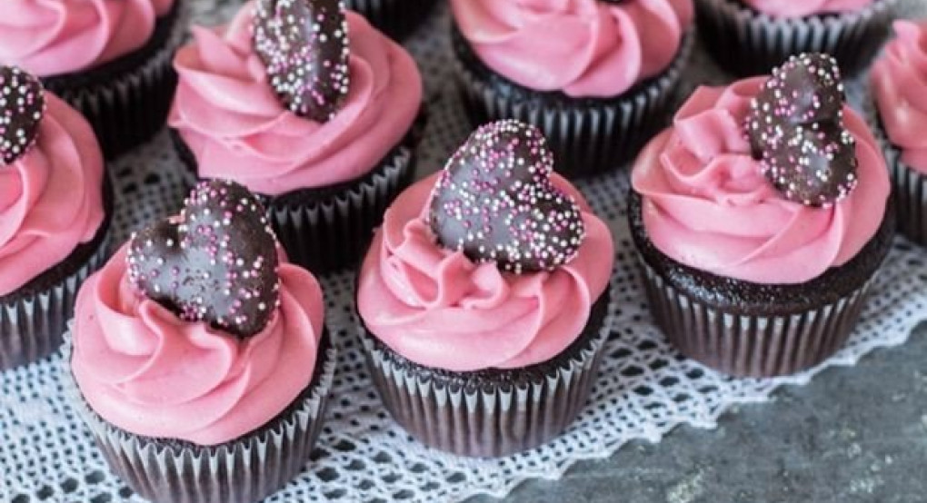 Ποιος γιορτάζει σήμερα...