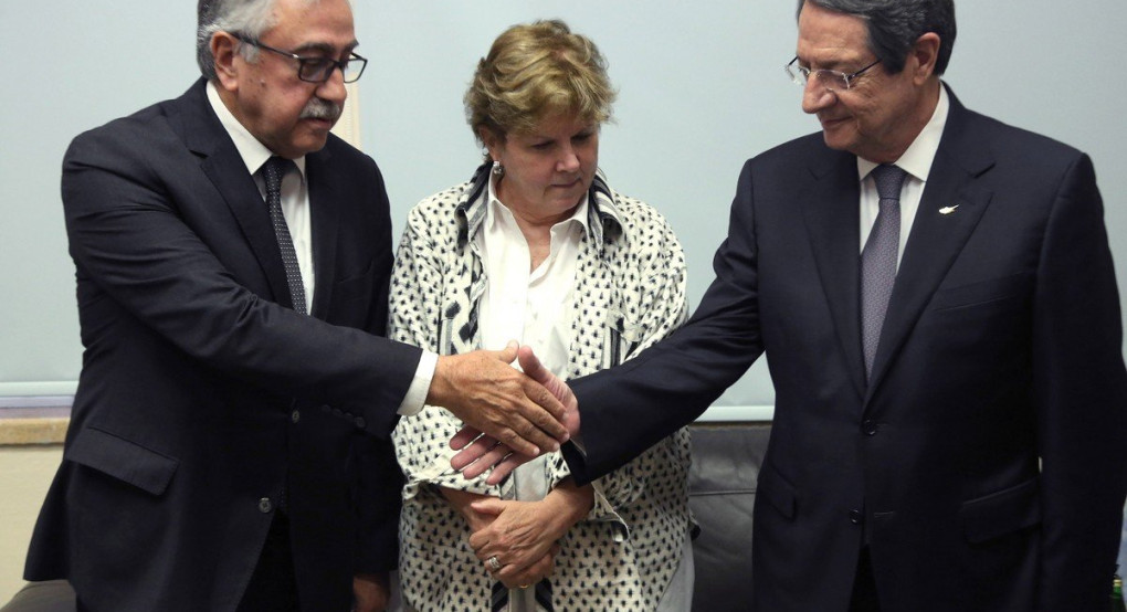 Κυπριακό: «Δεν εγκαταλείπουμε την ελπίδα», λέει ο Αναστασιάδης μετά τη συνάντηση με Ακιντζί και Λουτ