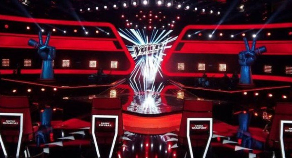 Aνατροπή: Γυναίκα στην παρουσίαση του The Voice 