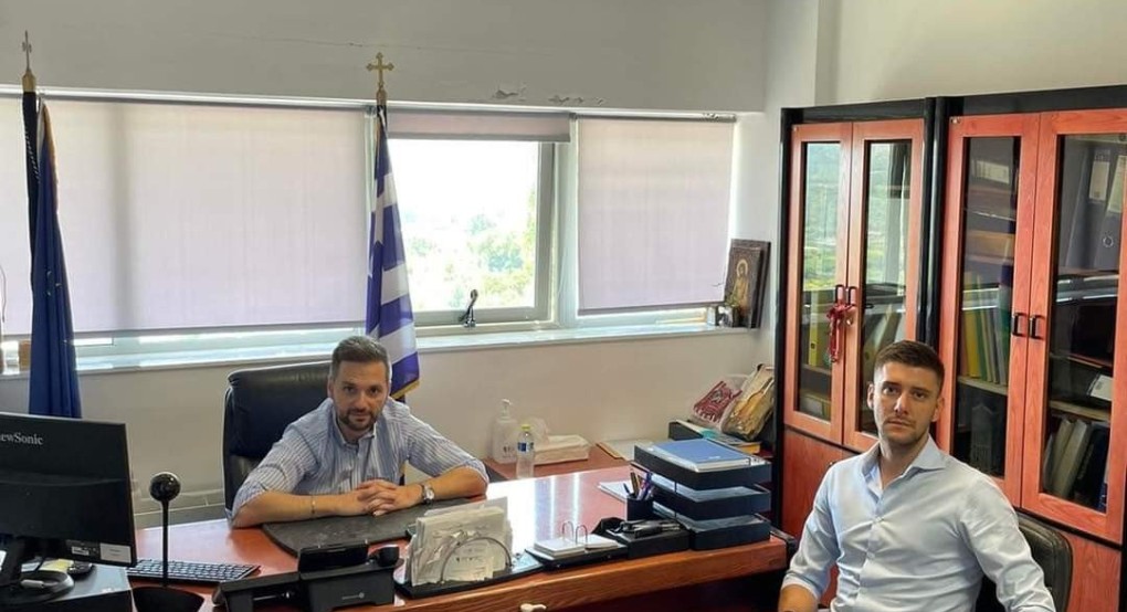 Συνάντηση Παπατούση με τον διοικητή του Νοσοκομείου Συνάντηση Παπατούση με τον διοικητή του Νοσοκομείου