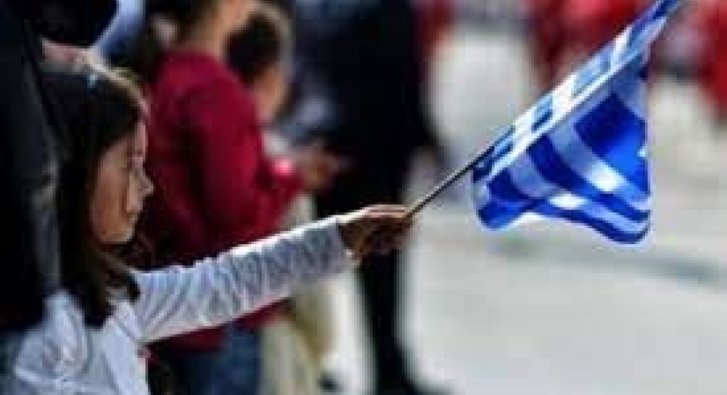 "Αργοπεθαίνει" η Ελλάδα: Αρνητικό ρεκόρ 90 ετών στις γεννήσεις - Στα 7,5 εκατ. ο πληθυσμός μέχρι το 2050