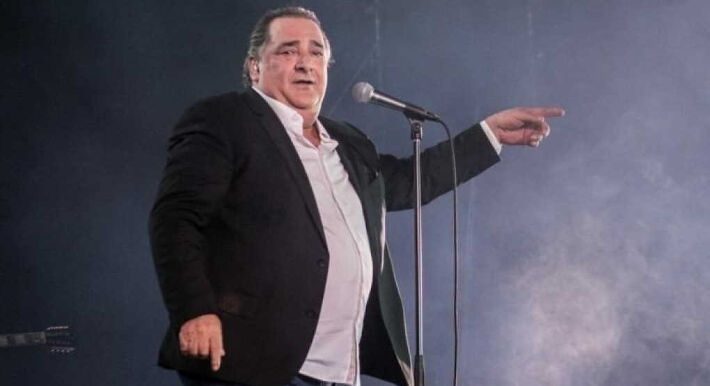 Παλικάρι στα δύσκολα: Η αλήθεια για την επιθετική αρρώστια του Βασίλη Καρρά Παλικάρι στα δύσκολα: Η αλήθεια για την επιθετική αρρώστια του Βασίλη Καρρά