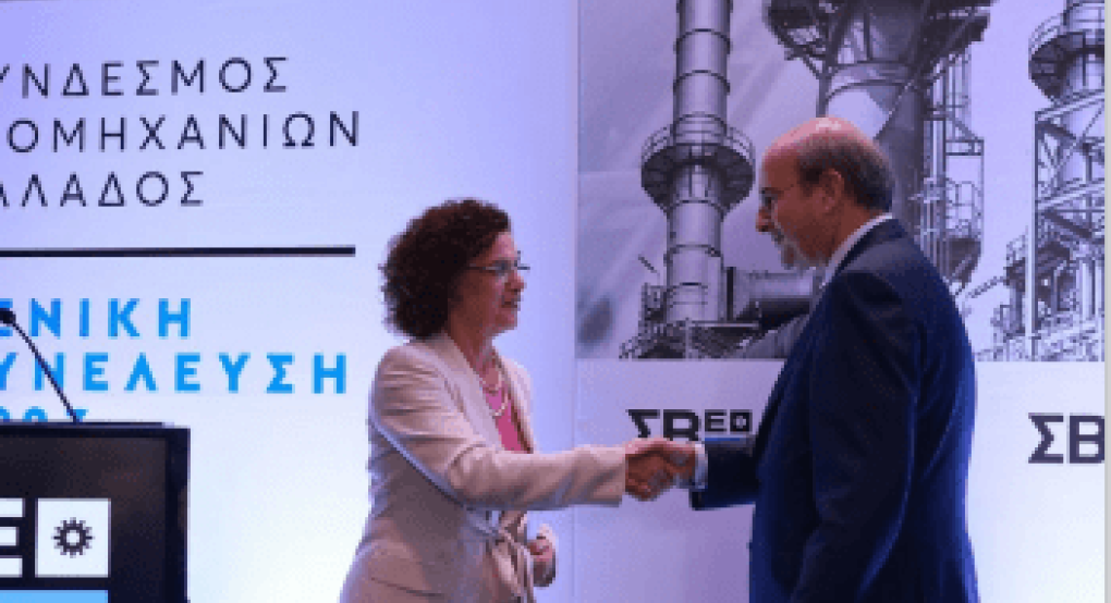 Χατζηδάκης προς βιομήχανους: «Θα είμαστε μαζί, γιατί είσαστε χρήσιμοι» Χατζηδάκης προς βιομήχανους: «Θα είμαστε μαζί, γιατί είσαστε χρήσιμοι»